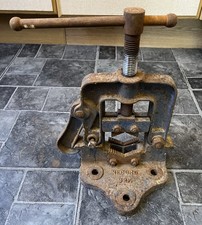 Record 92 1/2 Pipe Vice Vintage Engineers  workshop 