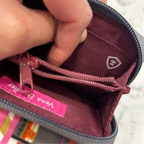 Cartera billetera Vera Bradley Midtown RFID a cuadros - Imagen 5 de 6