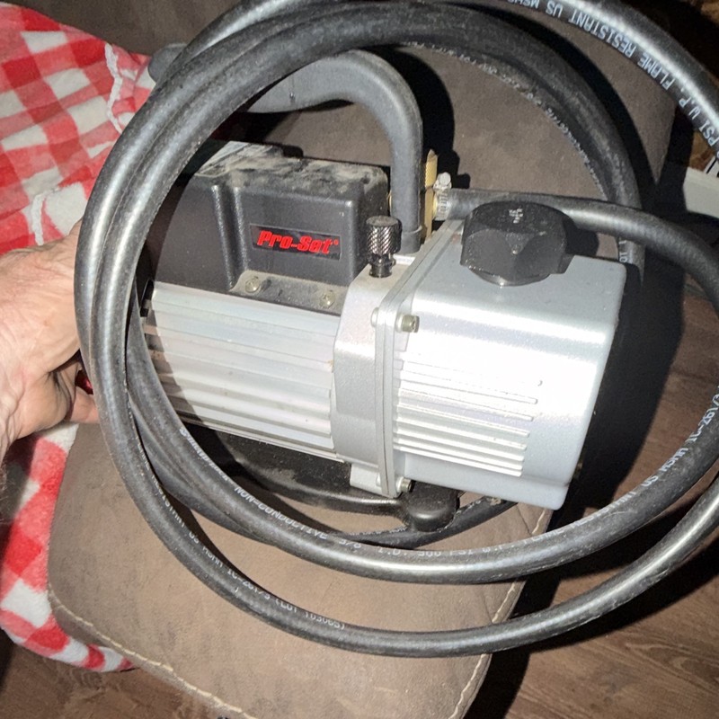 CPS Pro-Set VP6D 6 CFM 1/4 hp Dual Voltage Evacuation Vacuum Pump 15 Micron