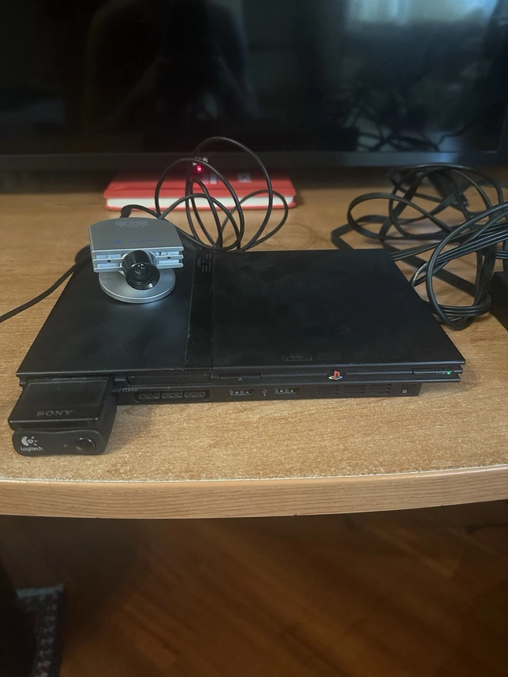 Sony PlayStation 2, foto 4 di 5