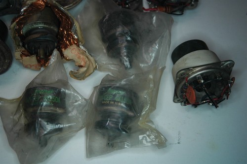 NEW AND USED VARIOUS LOT OF JAN 4X150A 4X150D TUBES - CHIMNEYS - OTHER - Picture 4 of 6