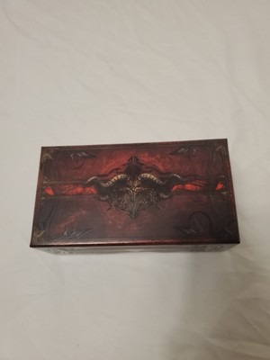 Diablo 3 Skull Soulstone USB Collectors Edition D2 +Exp Codes