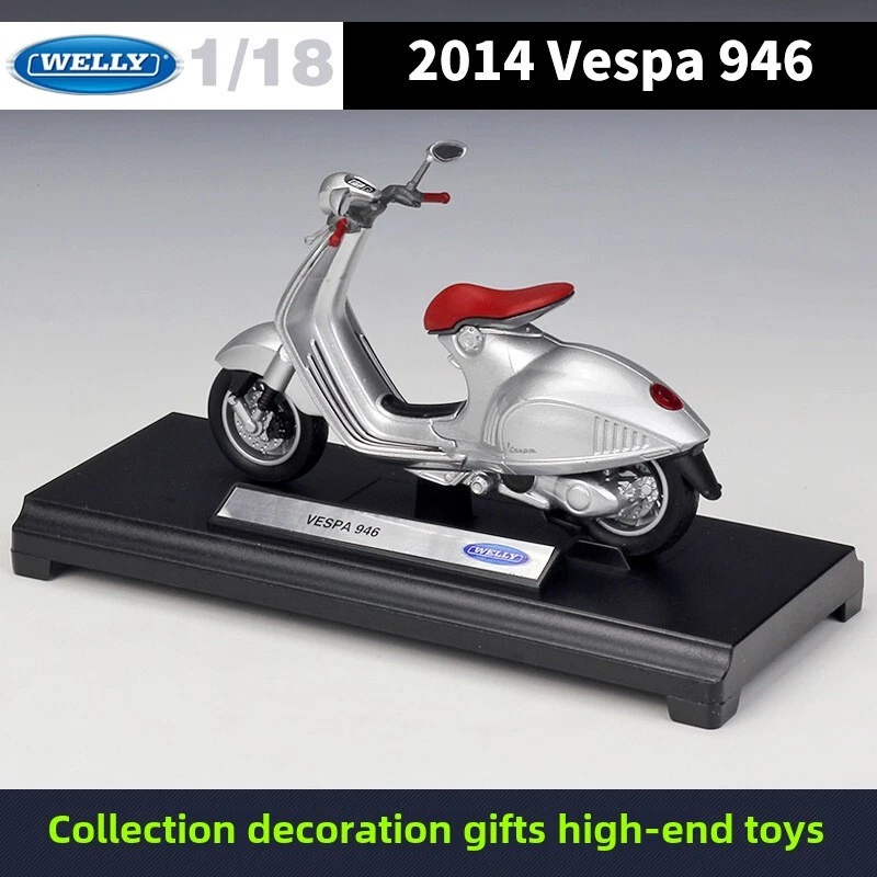 Welly1:18 VESPA 946 Motorcycle Diecast Metal Motorbike Model Toy Gift Collection - Image 4 of 4