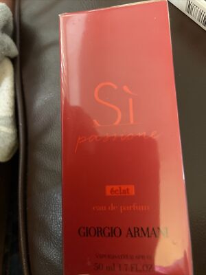 Giorgio Armani Si Passione ECLAT 1.7 oz Eau De Parfum 50ml Spray NIB 