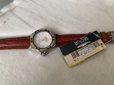 Sector SGE700 Lady Diver Quartz 200 meters steel case 30mm tag NOS