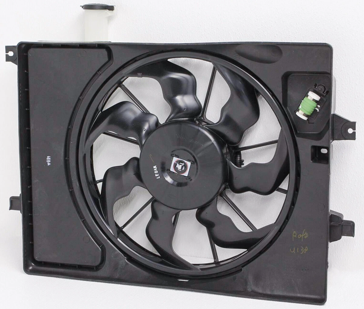 Hyundai xcent hotsell radiator fan price
