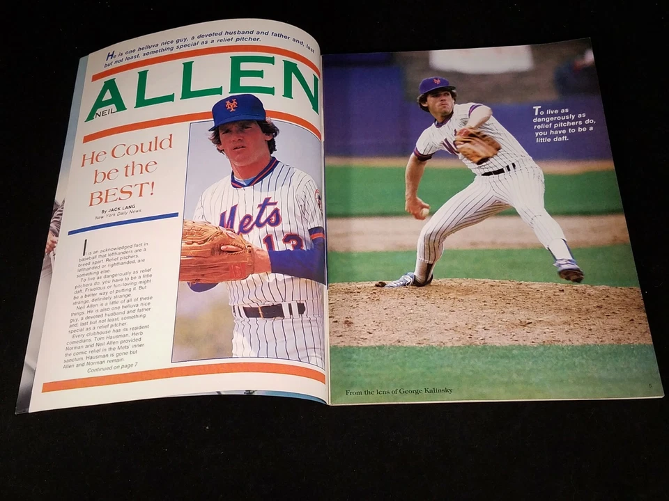 1983 New York Mets Program Score Book vs Expos Mookie Wilson Cover Unscored M110 - Image 4 of 4