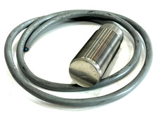 USED ALLEN BRADLEY 871TM-B10N30-A2 PROXIMITY SENSOR 871TMB10N30A2