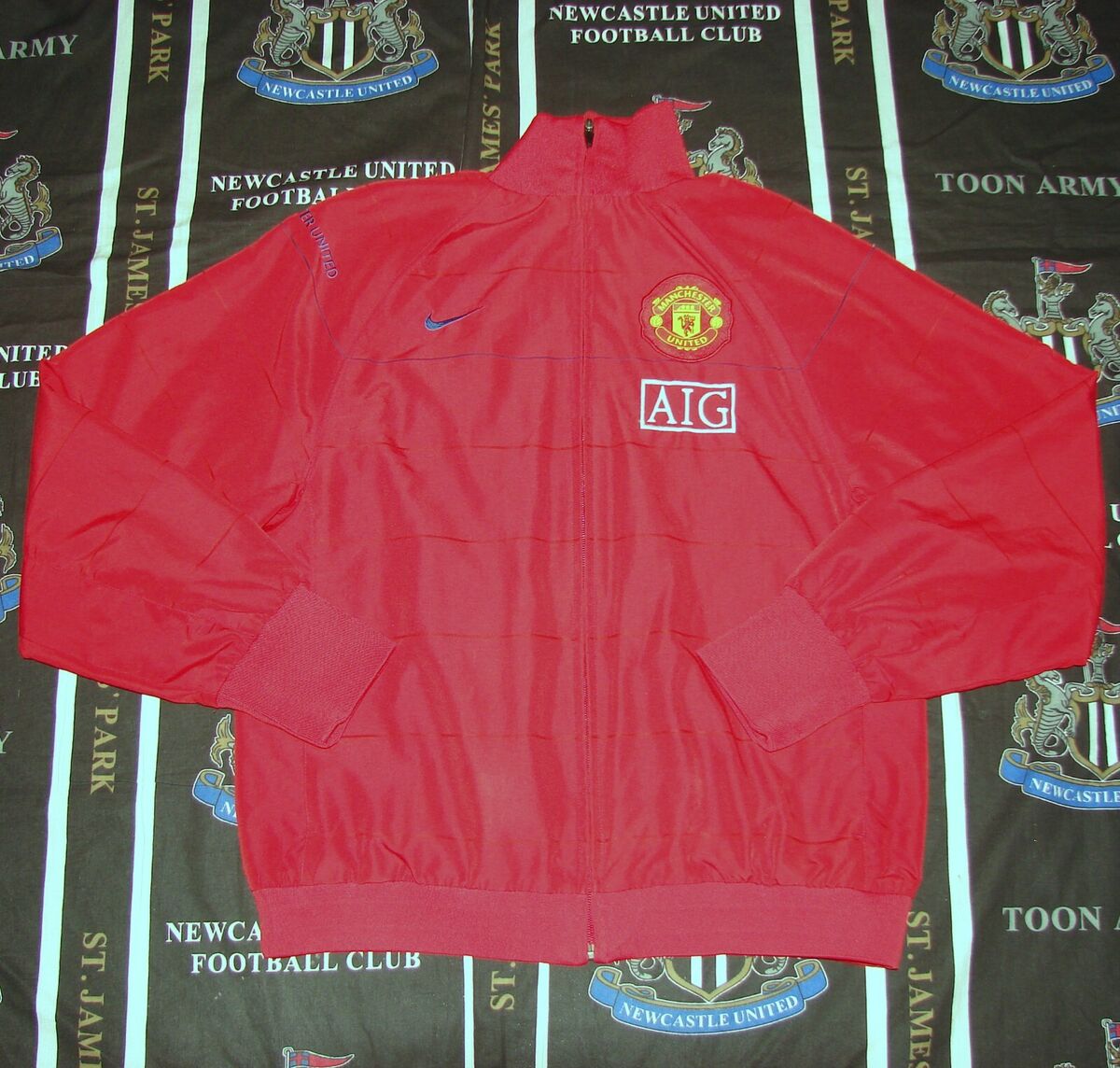 Manchester United 2008 2009 NikeTraining Casual Coat Track Manchester United 2008 2009 NikeTraining Casual Coat Track