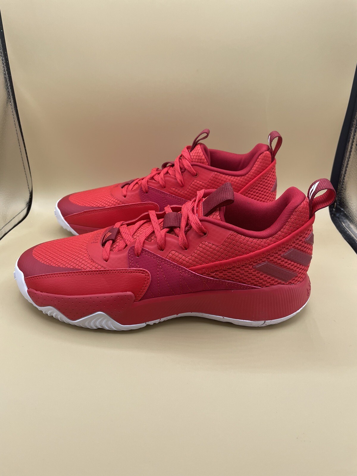 SAOLA SCARPE DA BASKET ROSSE ADIDAS DAME TAGLIA 10 5 UOMO 11 5 DONNA CERTIFICATE NUOVE senza scatola