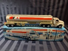 Vintage Citgo Toy Tanker Lights And Dual Sound Operation In Original Box
