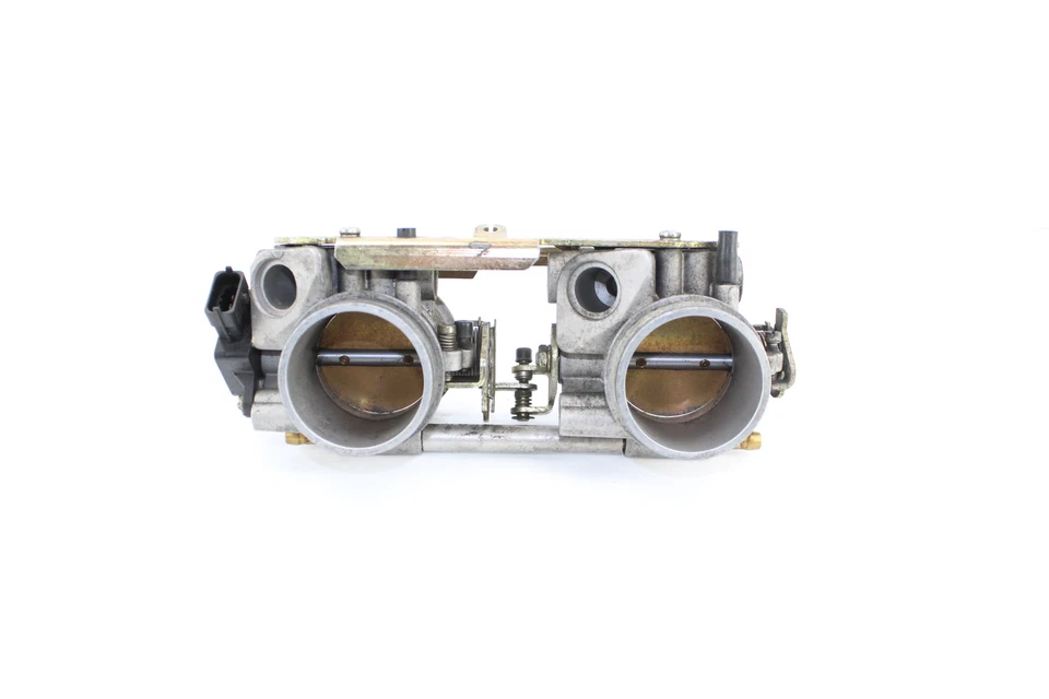 SKIDOO MACH Z 1000 X MXZ SUMMIT THROTTLE BODIES BODY 420889198 420889192 Foto 3 de 4