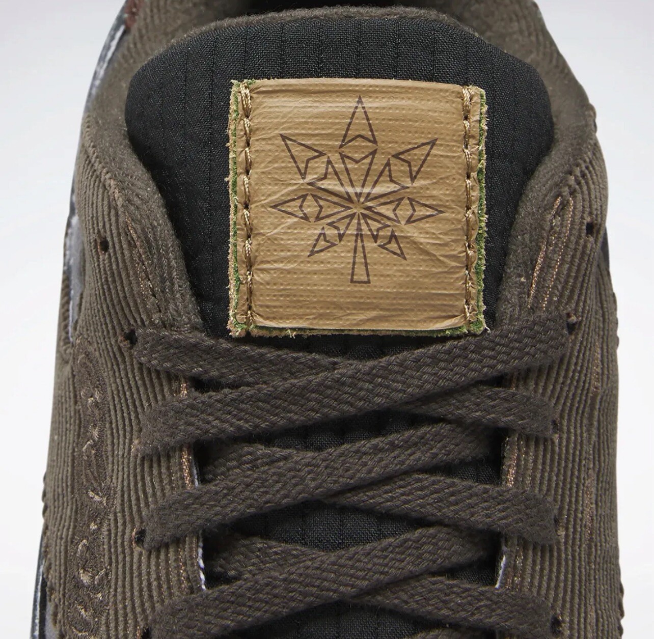 Reebok Classic Leather Men&rsquo;s Shoes "420 Pack" Sneakers