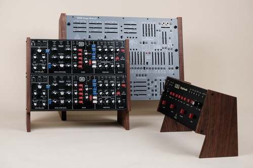 Behringer Synth Stand for Single Module. - Panels, Cheeks, Wood - Picture 9 of 12