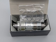 NEW Shimano XTR BB-M952 116mm Octalink V1 MTB Bottom Bracket NOS Genuine OEM NIB