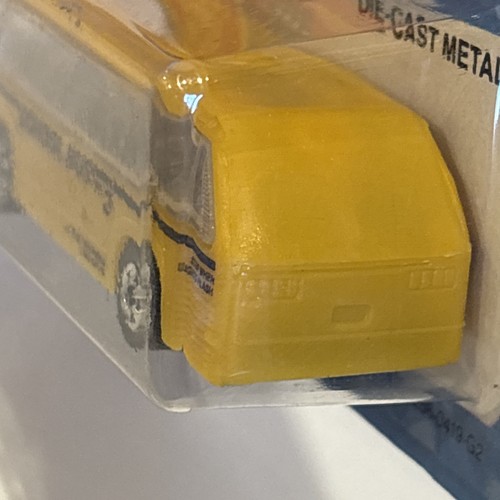 Vintage Hot Wheels 1984 Team School Bus Blue Card, Unpunched, W/protector - Picture 8 of 11