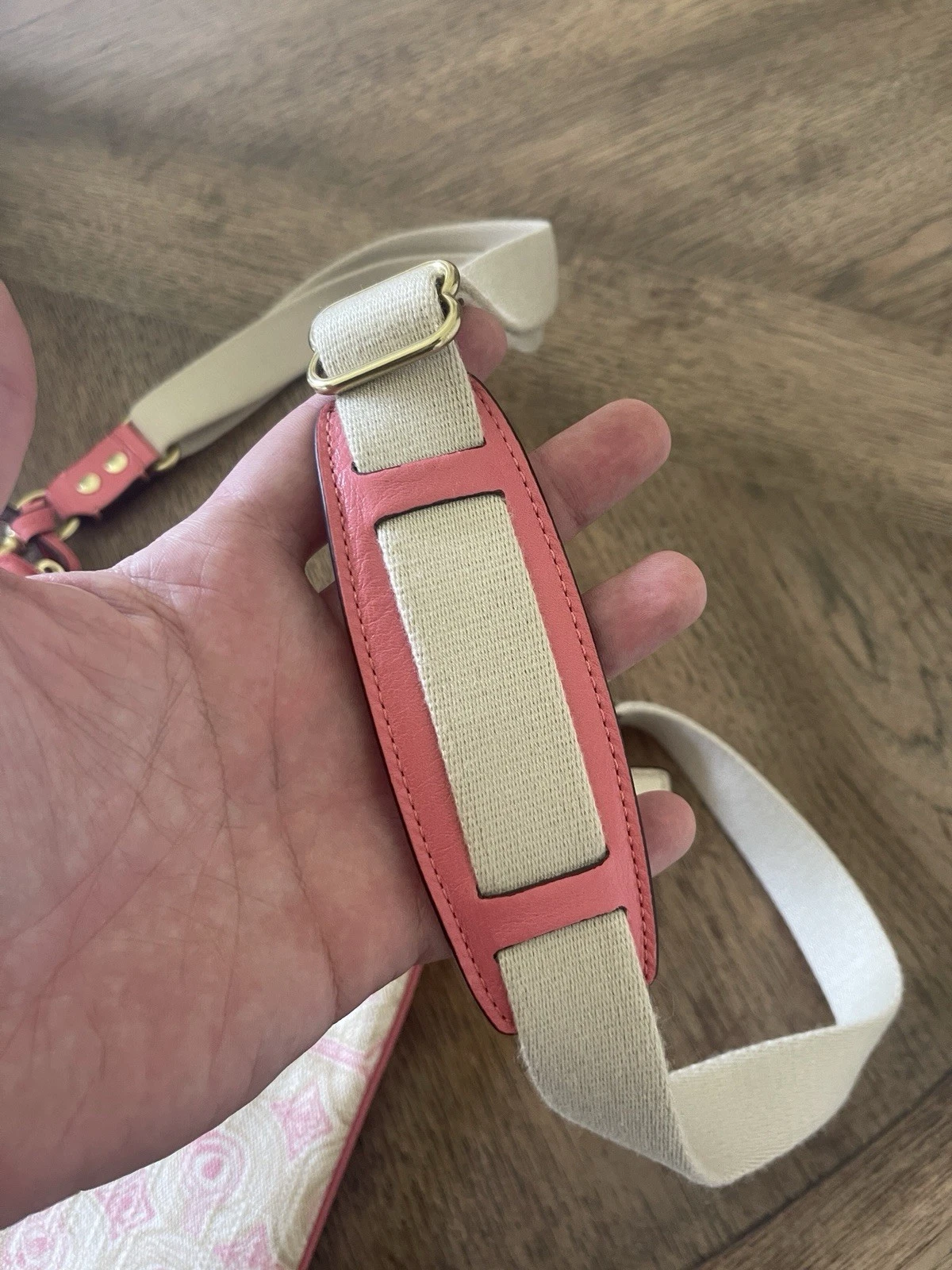 Borsa a tracolla Coach Op Art Audrey rosa corallo crema Swingpack A1173 45572 RARA NUOVA CON ETICHETTE