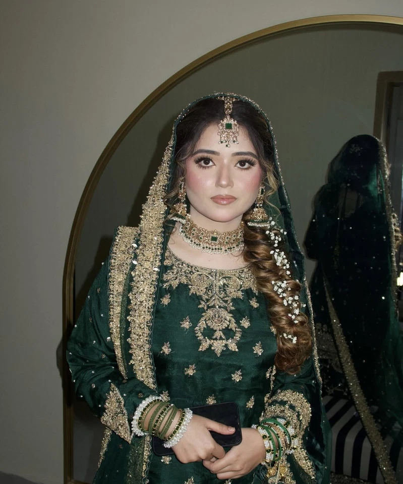 Gargantilla Kundan india Bollywood chapada en oro nupcial paquistaní collar conjunto de joyas Foto 2 de 4