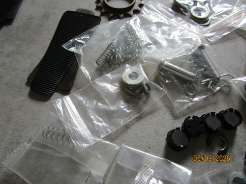 SCHWINN AIRDYNE/WINDSPRINT STATIONARY  BIKE ASSORTED PARTS. - Picture 3 of 7