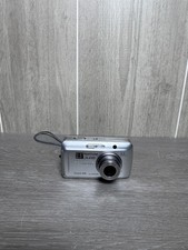 Olympus Stylus 500 All-Weather 5.0MP Digital Camera Silver 3X Optical Zoom