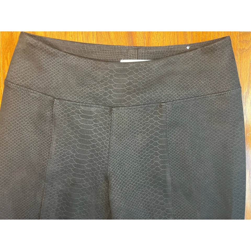 Pantalones cortos Mudd FLX Ponte Kick en piel de serpiente negra, XL Foto 3 de 4
