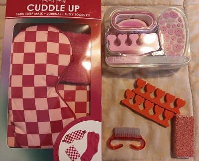 Packed Party Cuddle Up Kit Sassy + Chic Pedicure Set Pumice Stone Nail Brush