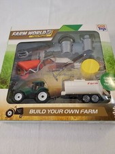 FARM WORLD FARM PLAYSET