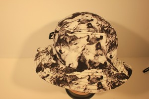 wolves bucket hat