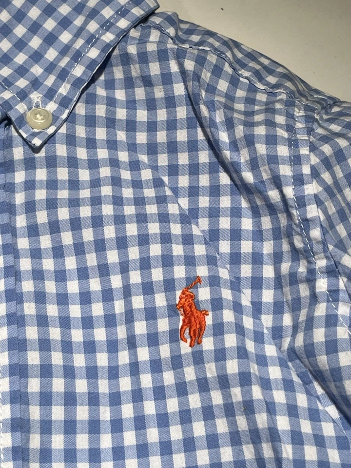 Camisa de niño Ralph Lauren abotonada con lindo polo naranja caballo. Talla 3/3T. Foto 3 de 4