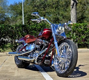 2013 Harley-Davidson Softail CVO Breakout