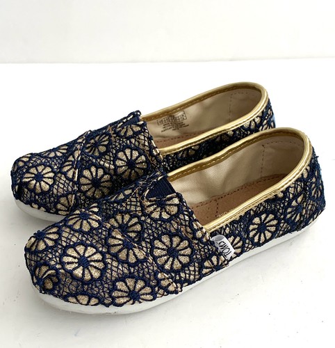 navy crochet toms