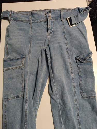 Almost Famous Women's Size-Med Denim Jeans