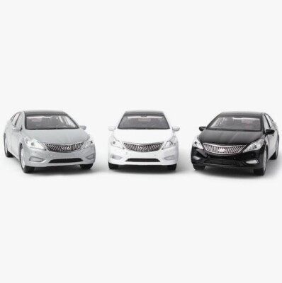 HYUNDAI Grandeur HG Toy Car Miniature Diecast 1:38