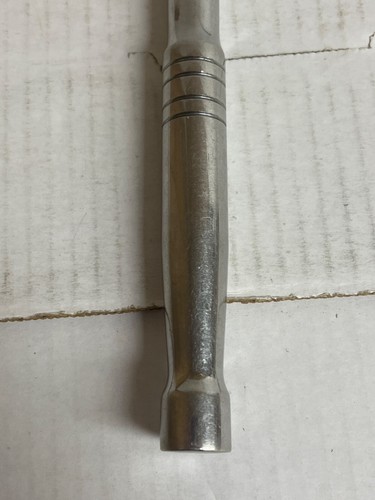 Matco Tools Silver Eagle Breaker Bar 1/2" Drive 15" Long CSE15F - Picture 5 of 7