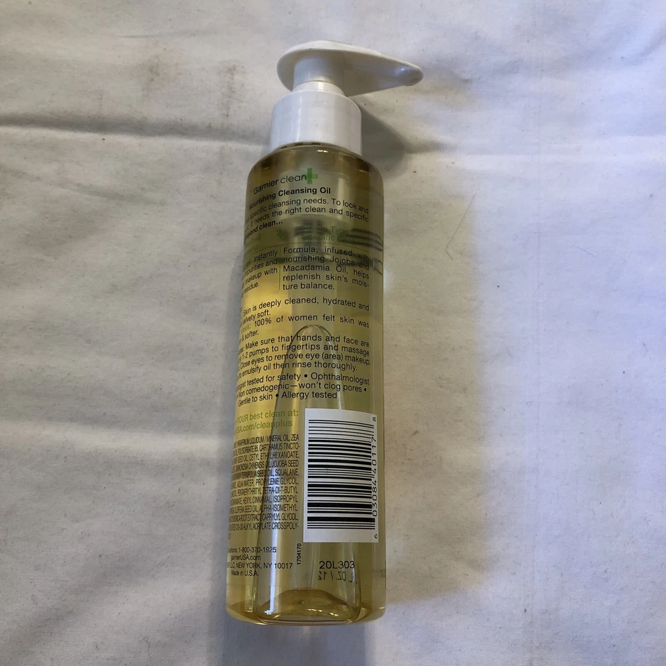 Garnier Clean+ Nourishing Cleansing Oil 4.2oz - Image 2 of 2