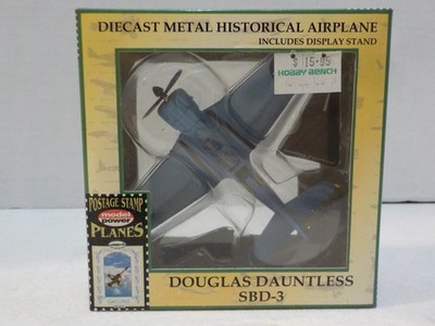 A515 Model Power 1/100 5363 Douglas Dauntless SBD-3 Postage Stamp Planes