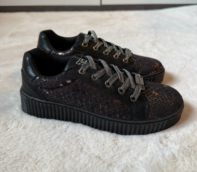 Laura Biagiotti Damen Sneaker Schwarz Plateau Alltag Freizeit Elegant 2035