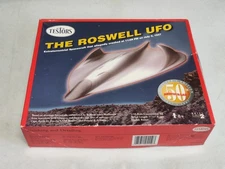 TESTORS #555 1/48 THE ROSWELL UFO 50th ANNIVERSARY Model Kit USA 1997 Vintage 