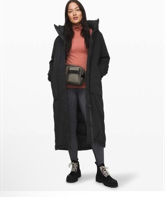 Lululemon Winter Warrior Parka Black Size 8 Long Insulated Coat Goose Down NWOT