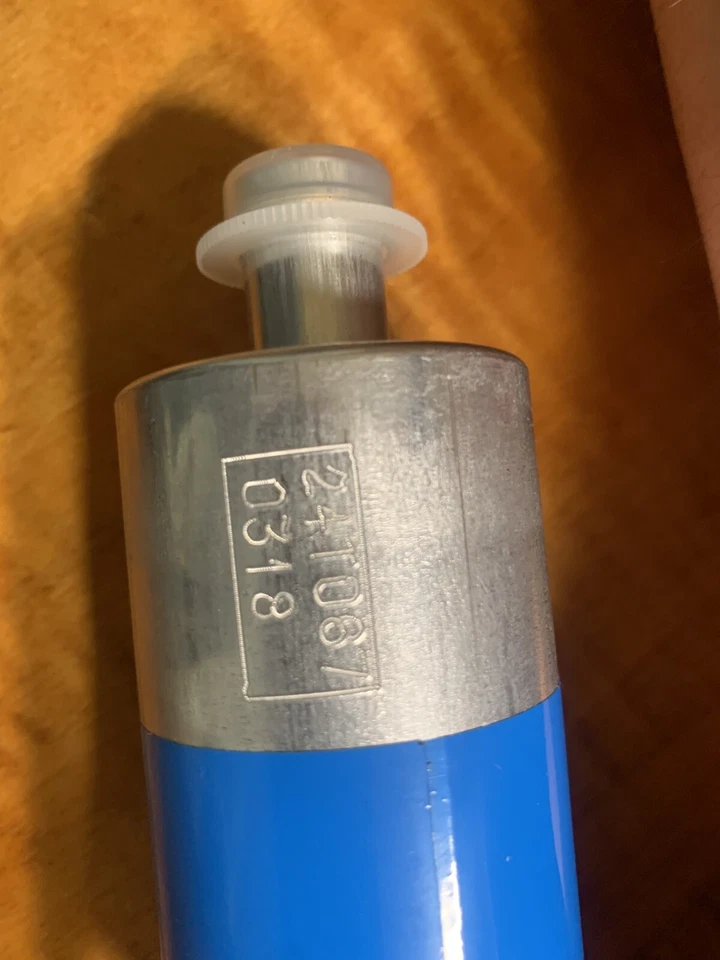 Bomba de combustible tanque en línea TI Automotive Walbro 7.00228.51 Bugatti Mercedes Foto 3 de 4