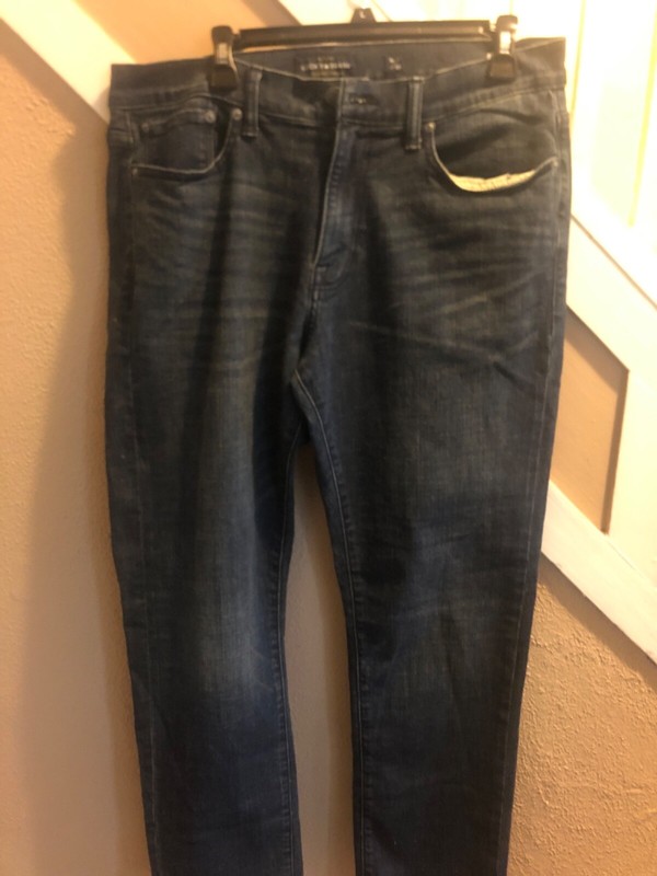 lucky jeans size 34 by 30 mens dark wash 410