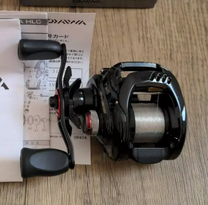 Daiwa TATULA HLC 7.3L-TW Left Handle Bait Casting Reel used