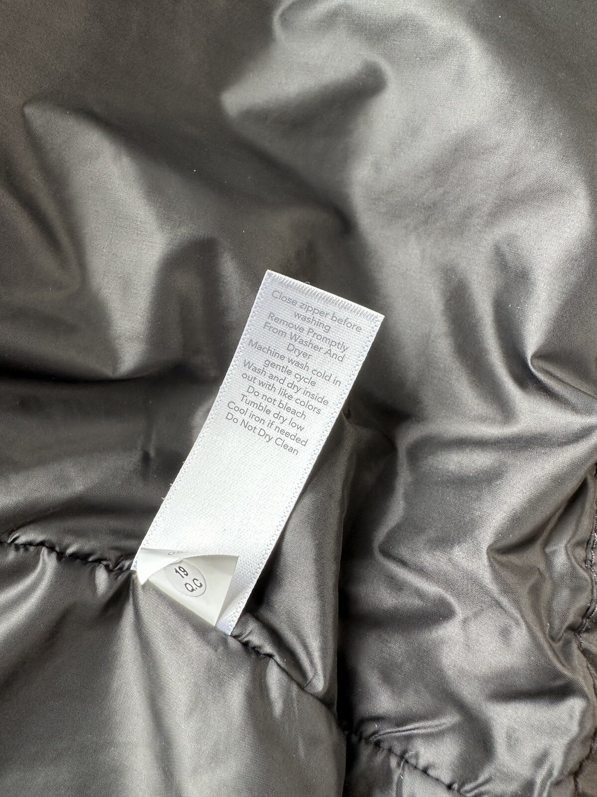 Athleta Summit Primaloft Shell Black Jacket Down … - image 13