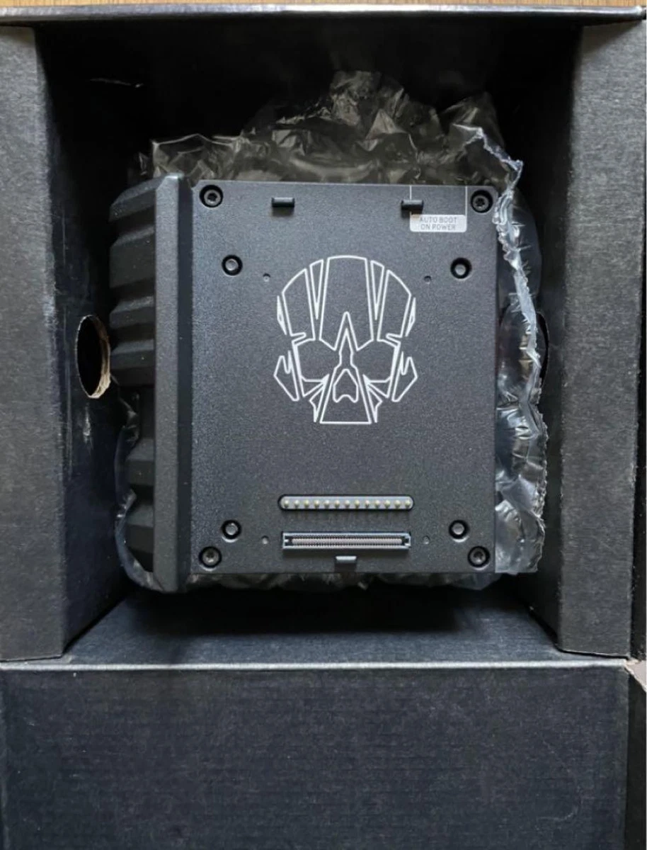 RED Digital Cinema DSMC2 V-Mount I/O Expander