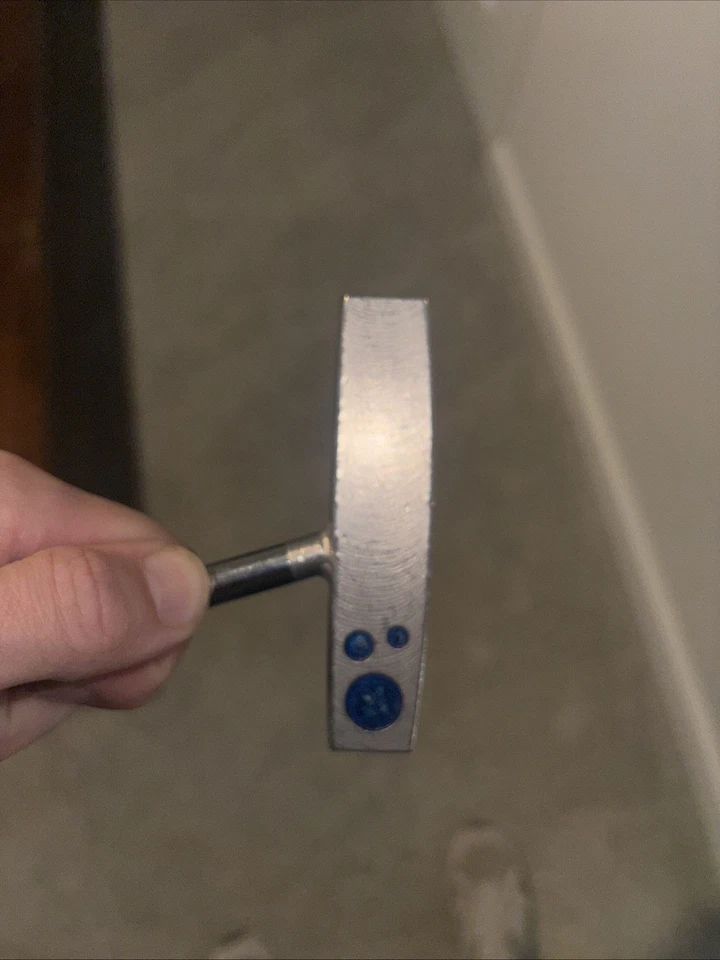 *Ultra Rare* LEFT HANDED Scotty Cameron Super Select Golo 5.5 CENTER SHAFT. - Image 2 of 4