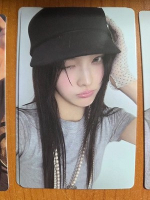 Iroha ILLIT Official Photocard Album ''BOMB'' Kpop Original
