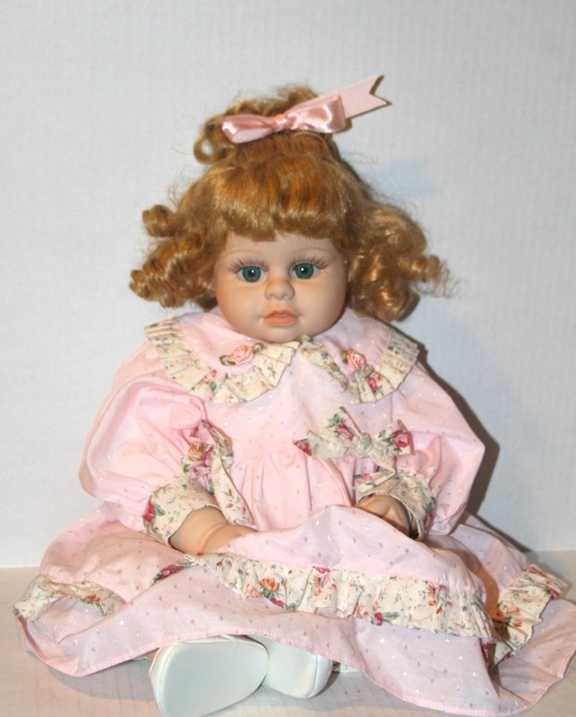 HERITAGE MINT Sweet & Innocent CUDDLE ME BABIES 20" Vinyl GIRL DOLL 2000 All Org