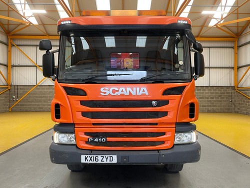 SCANIA P410 8X4 *EURO 6* STEEL TIPPER - 2016 - KX16 ZYD - Picture 8 of 18