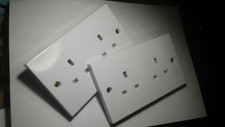 2 x GET Schneider 2G White 13A Unswitched Double Plug Sockets Square Edge New