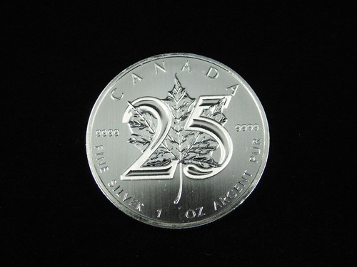 2013 $5 Fine 1 oz Silver Maple Leaf Coin Canada 25th Anniversary 9999 Fine Ag - Picture 8 of 15